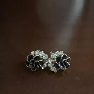 Elegant Black and Gold Floral Earrings